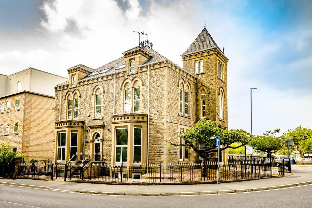 Stay Suites Huddersfield Exteriör bild