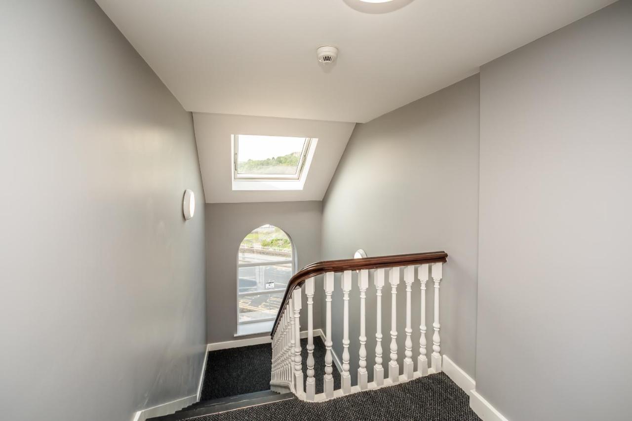 Stay Suites Huddersfield Exteriör bild