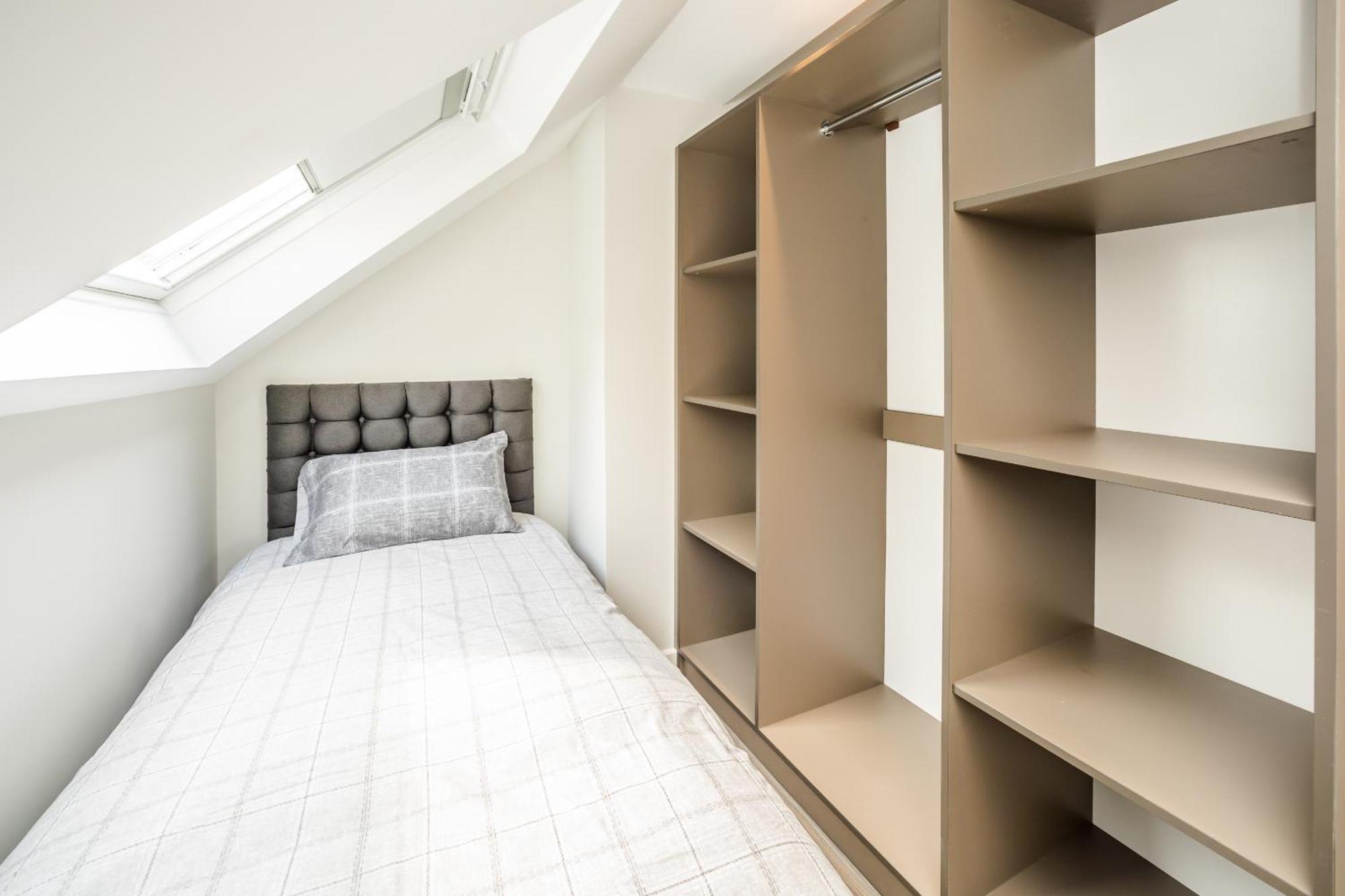 Stay Suites Huddersfield Rum bild